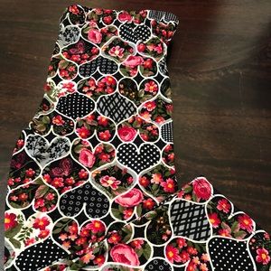 Floral Polkadot Peachskin Leggings CAPRI OS